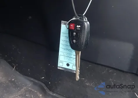 2019 Toyota Corolla Se from USA, damaged, VIN 2T1BURHE5KC140720